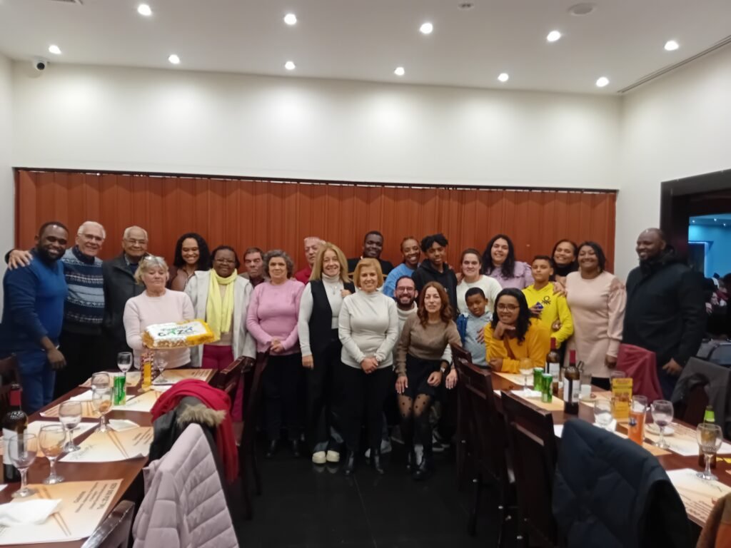 Jantar de sócios da CAZA com três gerações à mesa